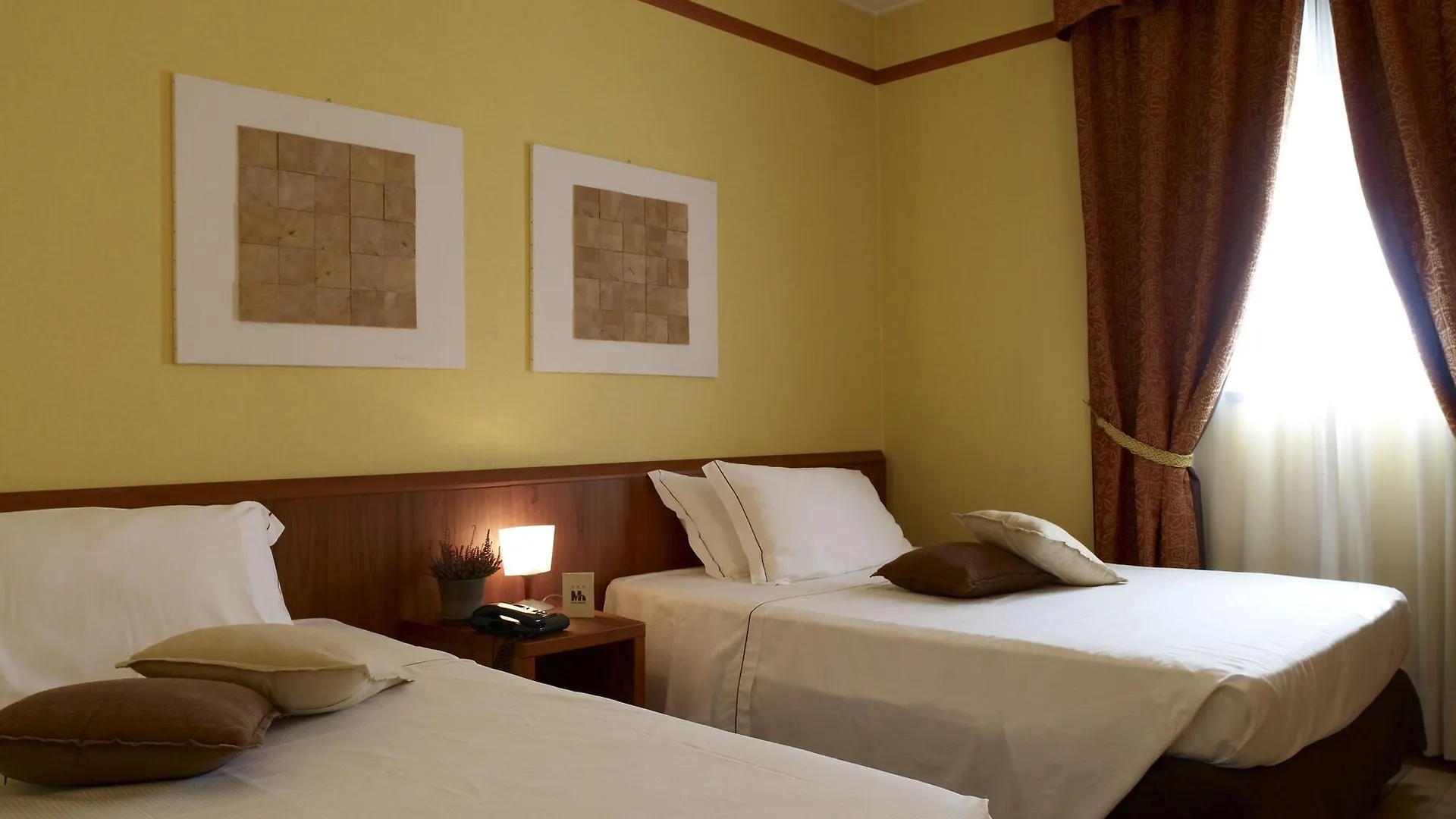 Hotel Montini Linate Airport Пескьера-Борромео
