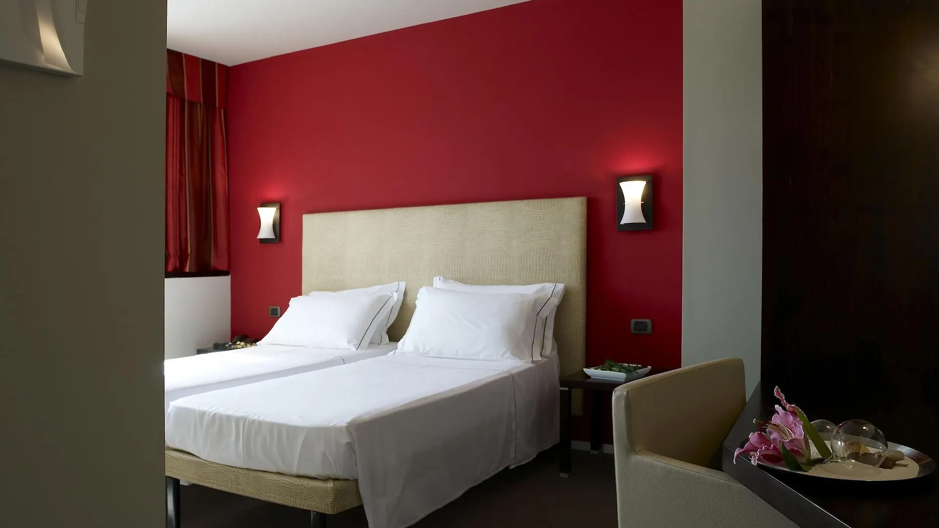 Hotel Montini Linate Airport Пескьера-Борромео