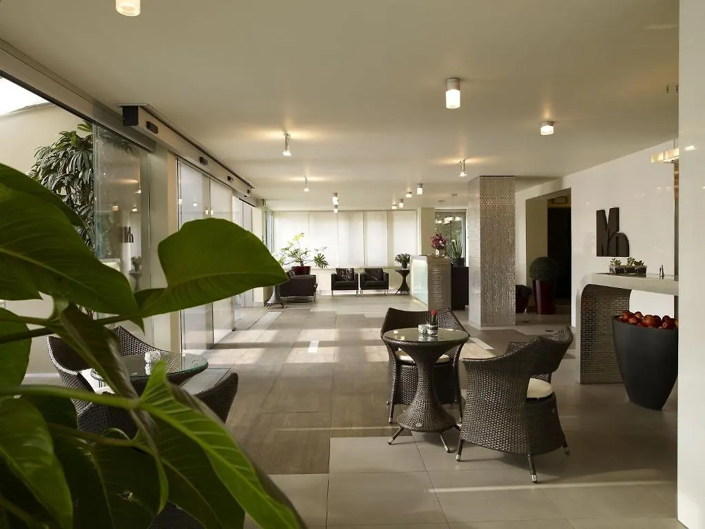 Hotel Montini Linate Airport Пескьера-Борромео