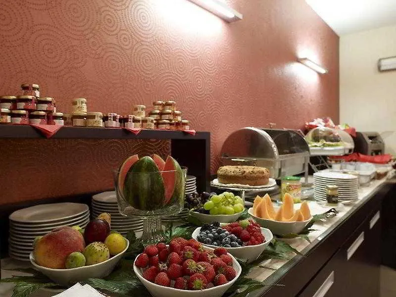 Hotel Montini Linate Airport Пескьера-Борромео