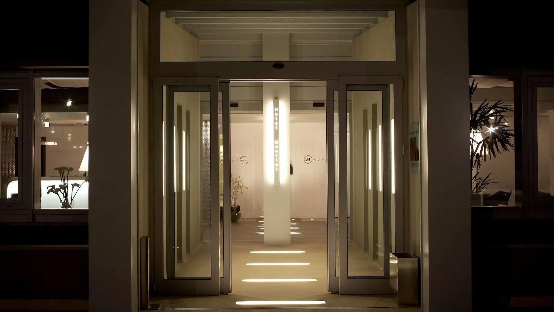 Hotel Montini Linate Airport Пескьера-Борромео