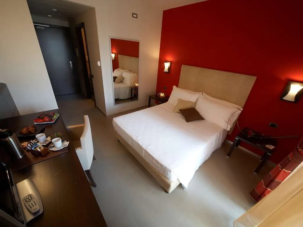 Hotel Montini Linate Airport Пескьера-Борромео